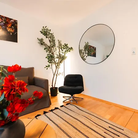 Apartman Modernes Mit Balkon Am Hbf