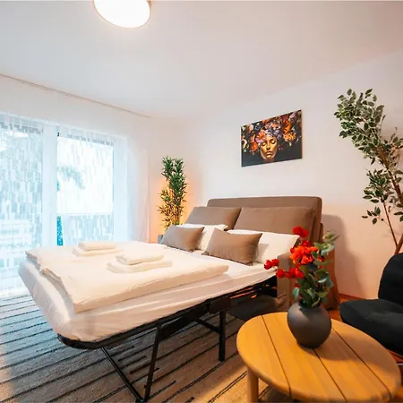 Modernes Mit Balkon Am Hbf Koblenz
