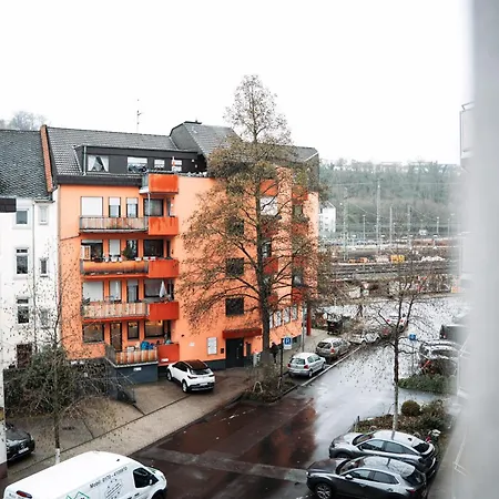 Modernes Mit Balkon Am Hbf Apartman *