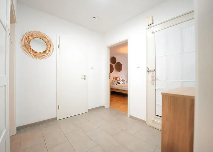 Modernes Mit Balkon Am Hbf Koblenz (Rhineland-Palatinate)