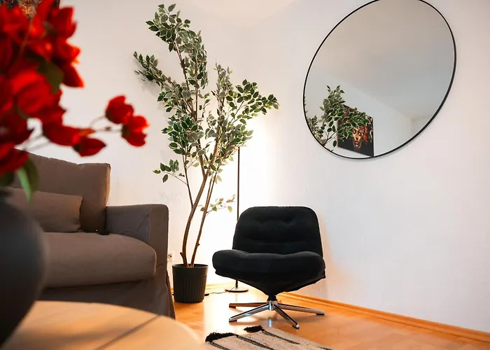 Modernes Mit Balkon Am Hbf