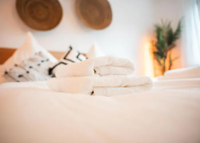 Apartment Modernes Mit Balkon Am Hbf