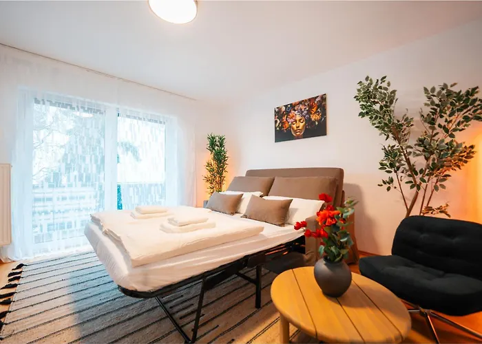 Modernes Mit Balkon Am Hbf Koblenz (Rhineland-Palatinate)