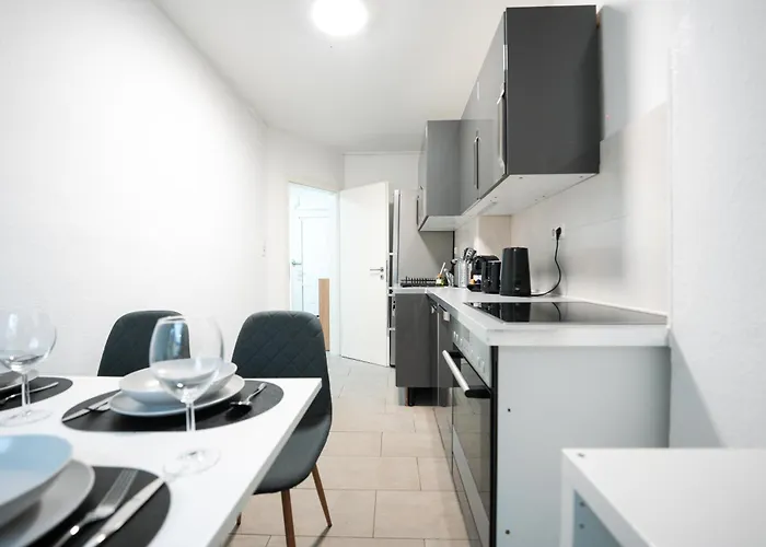 Modernes Mit Balkon Am Hbf * Koblenz (Rhineland-Palatinate)